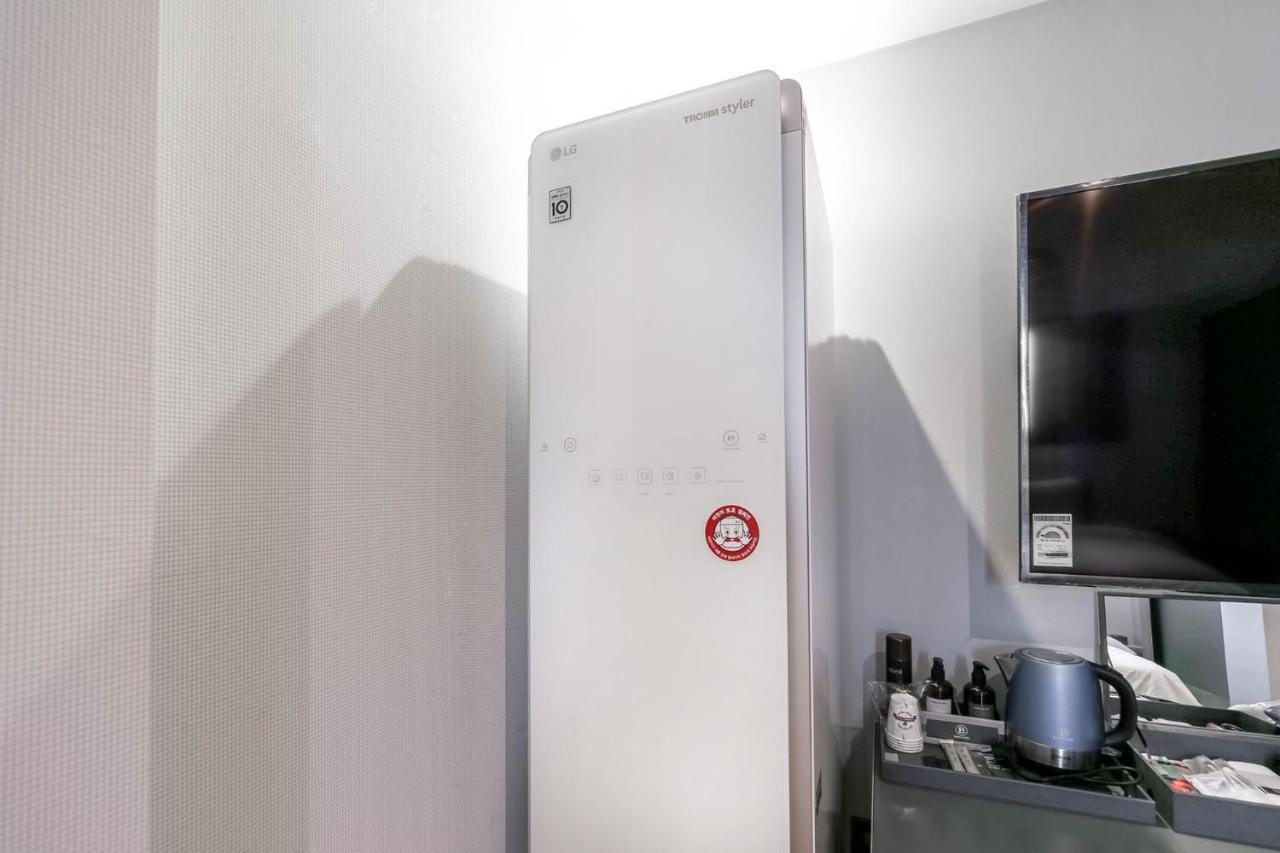 Pohang Brown Dot Hotel Екстер'єр фото