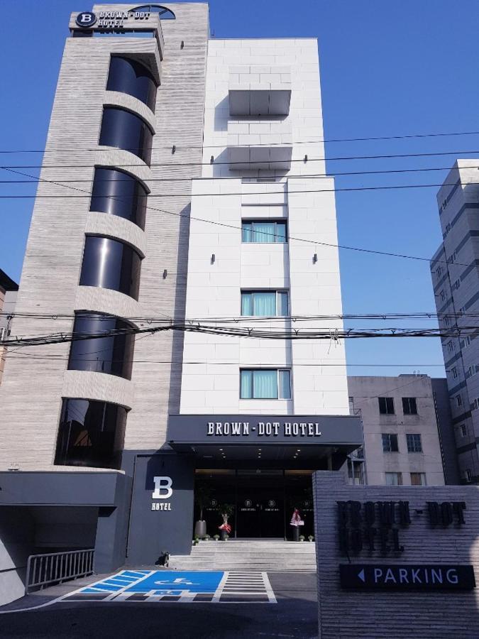 Pohang Brown Dot Hotel Екстер'єр фото
