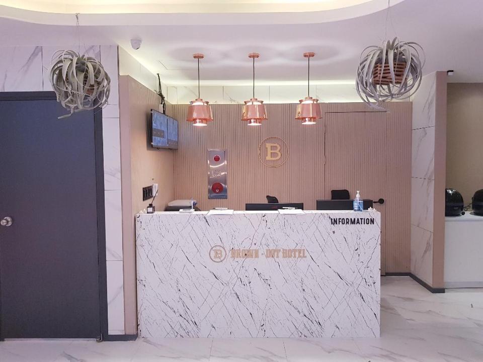 Pohang Brown Dot Hotel Екстер'єр фото