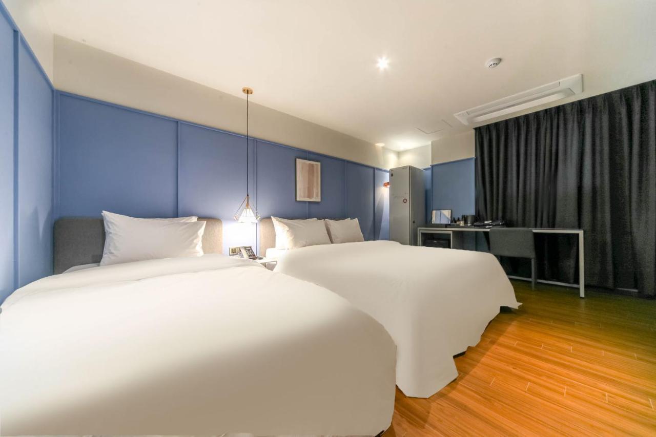 Pohang Brown Dot Hotel Екстер'єр фото